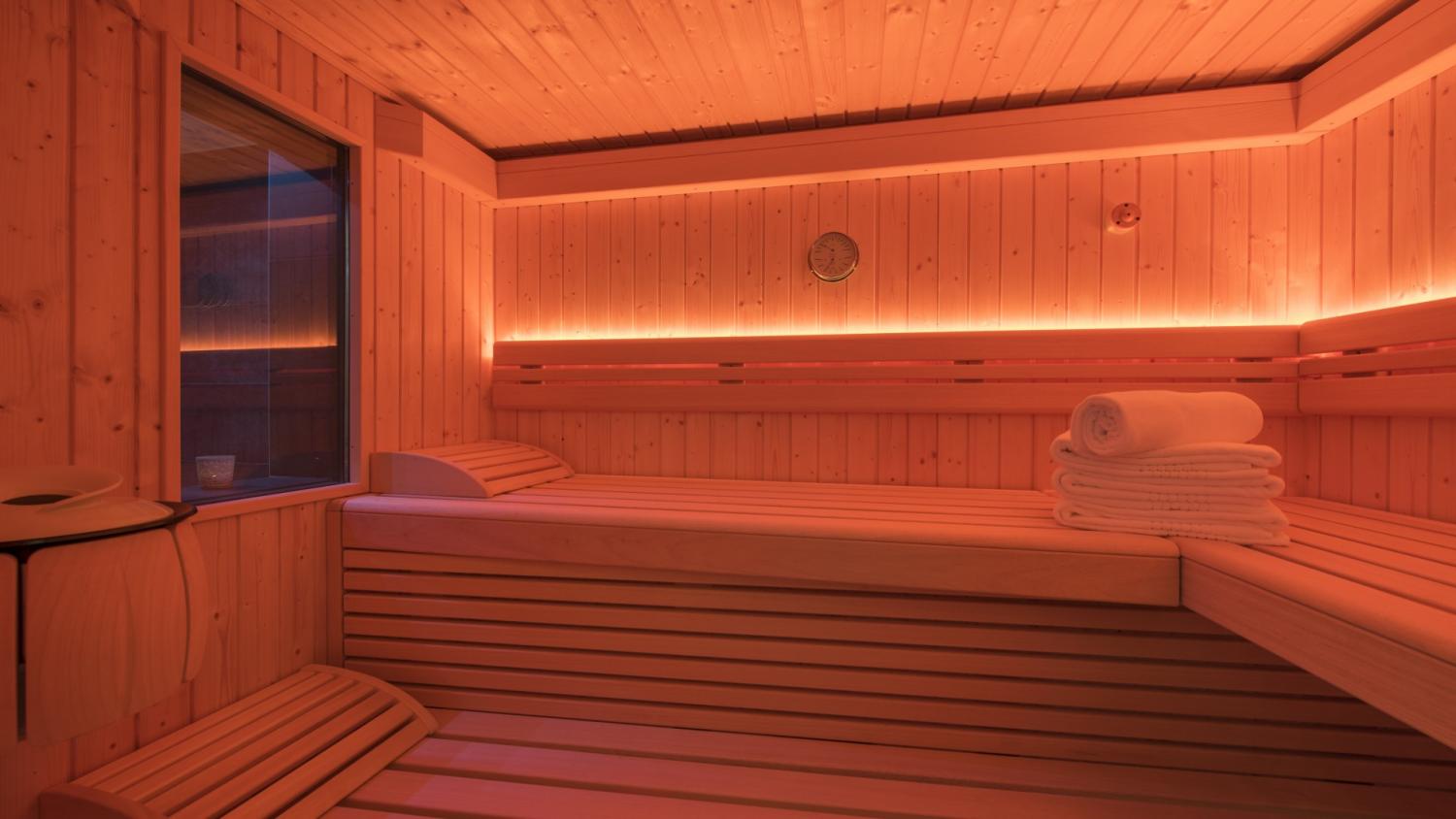 










Sauna
